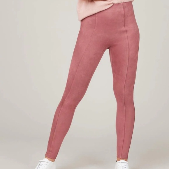 SPANX Pants - Women’s SPANX faux suede solid pink (rose) leggings Large